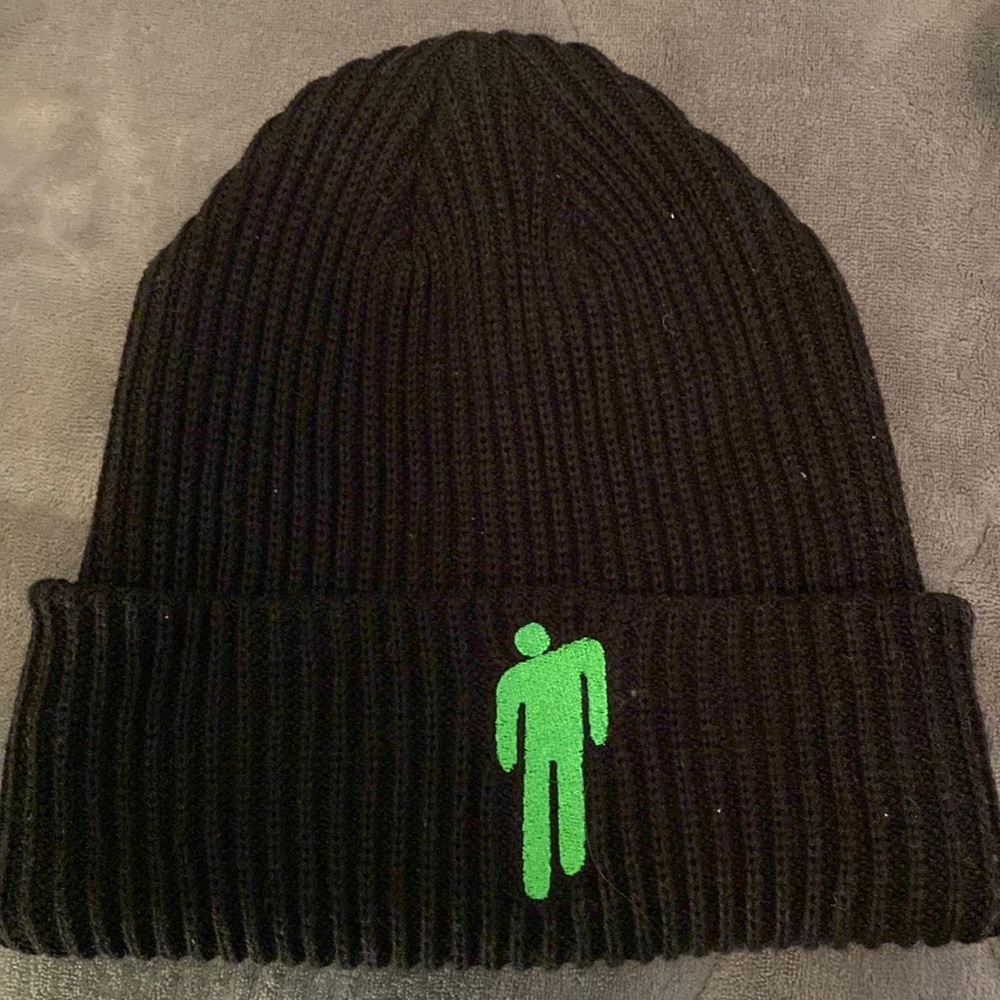 Black toboggan